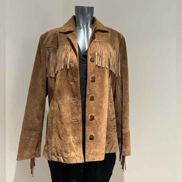 Braetan Jackets & Blazers - Braetan VINTAGE Women’s Suede Fringe Jacket Sz L